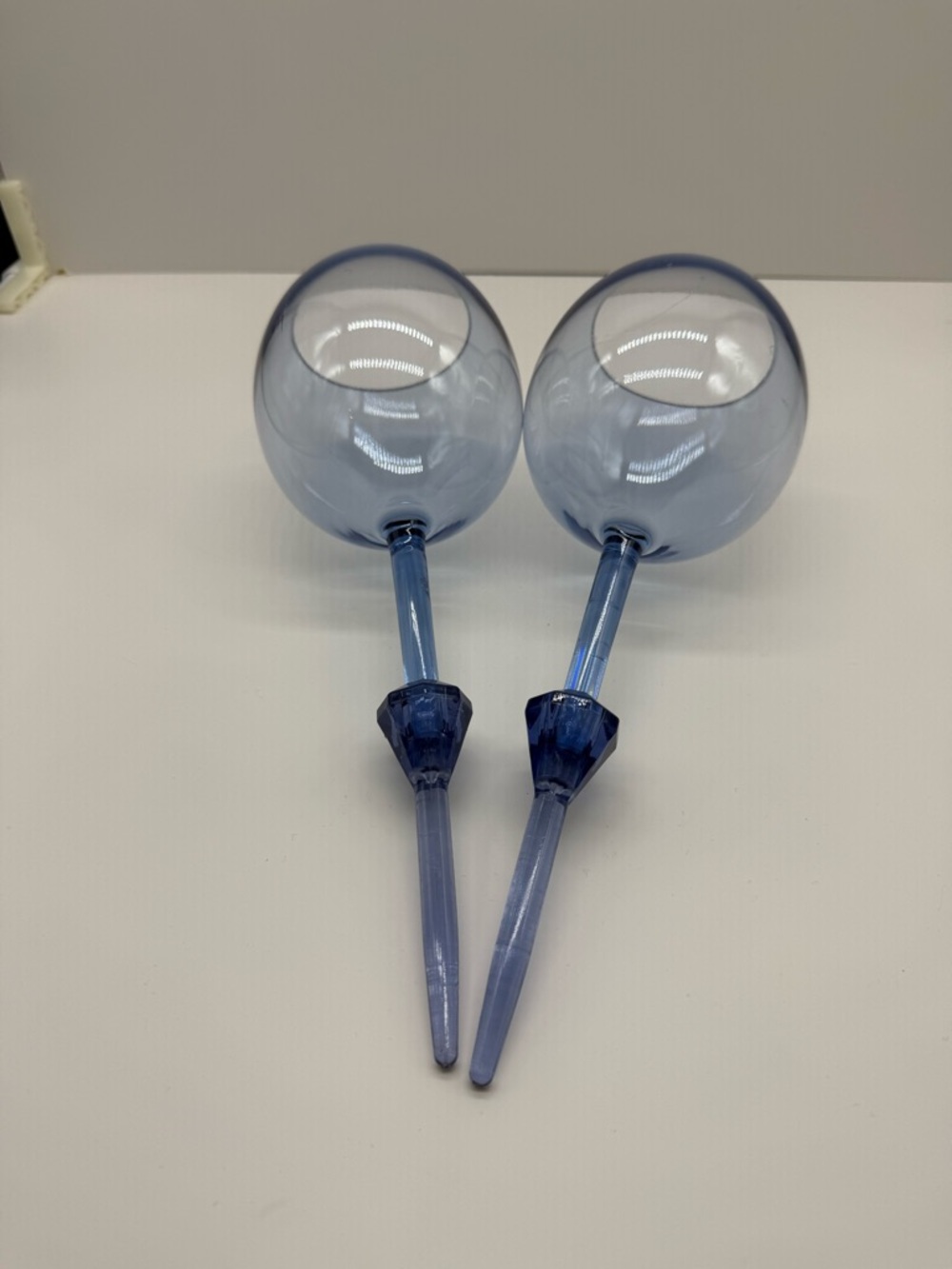 Blue Acrylic Beach Wine Glasses – Sand Spike Stem – Set of 2 - Picture 2 of 4